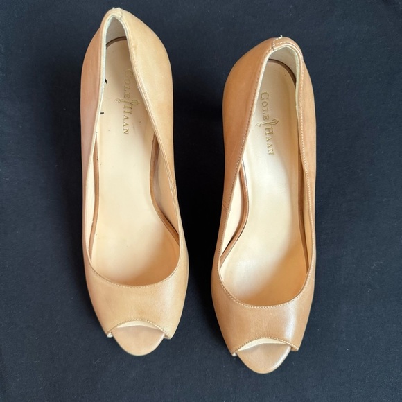 Cole Haan Nude peep toe heels, 8 1/2 - Picture 3 of 5